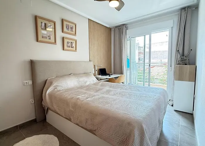 Comfy Del Cura Торевьиа